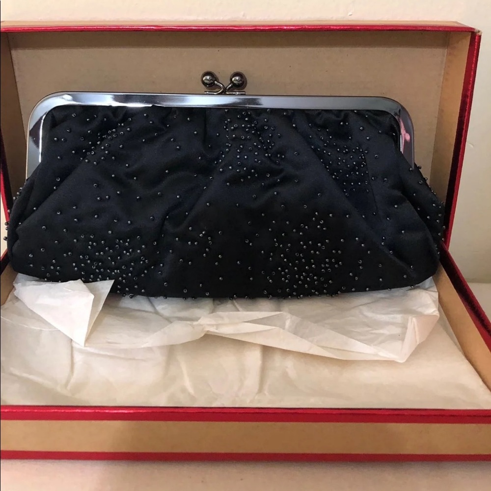 Express brand clutch